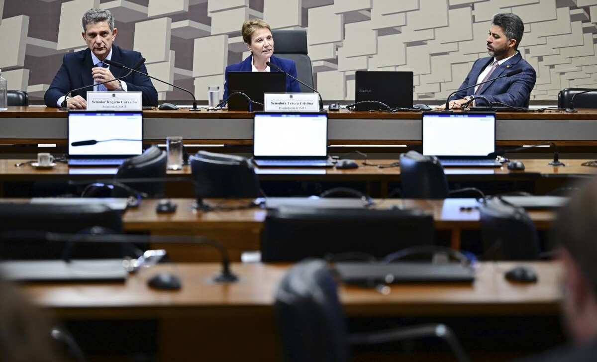 Senado instala GT para elaborar projeto que permitirá mineração em terras indígenas