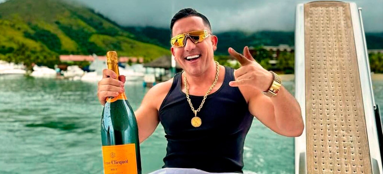 Ex-policial suspeito de comandar esquema de rifa ilegal foi condenado por estupro de mulher