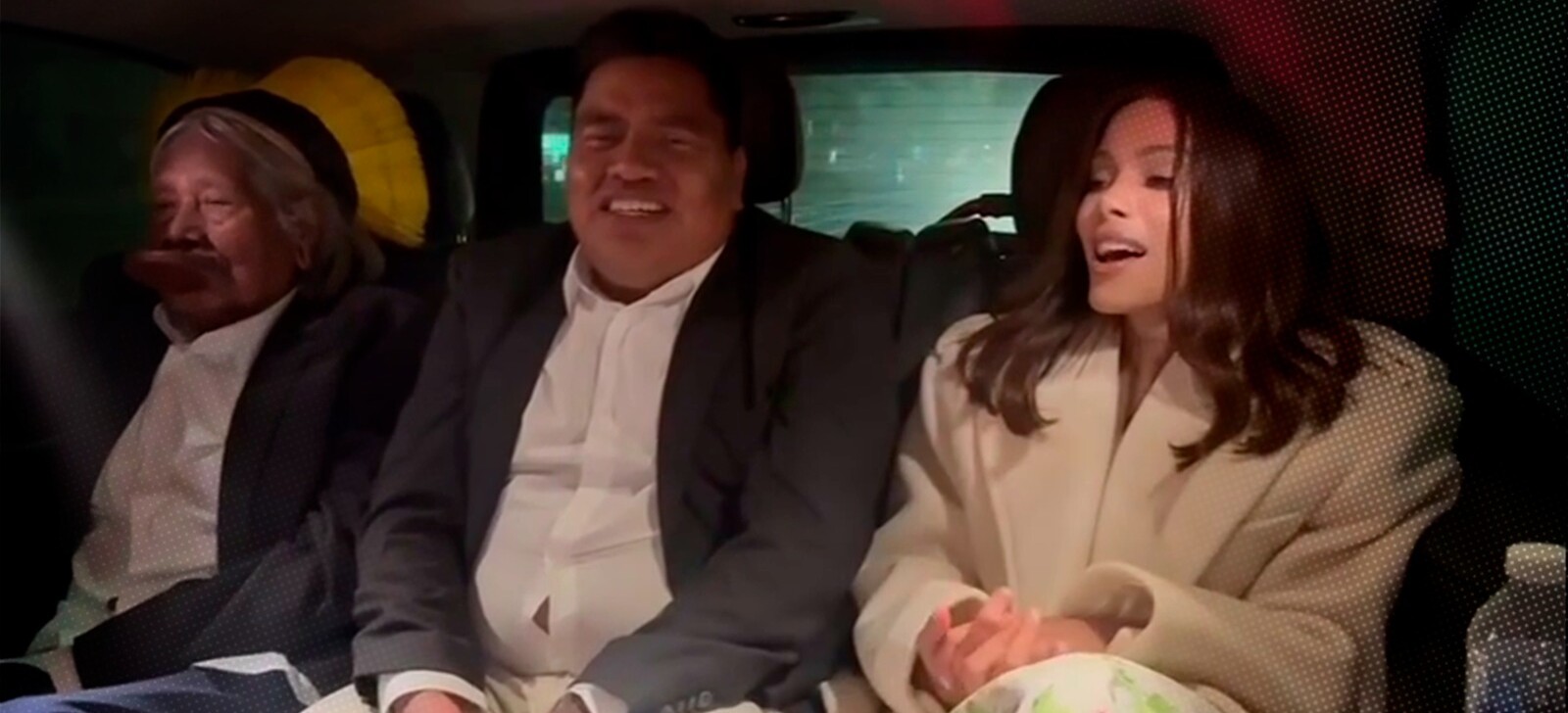 Ao lado do cacique Raoni, Anitta entoa canto sagrado dos Kayapó em Londres