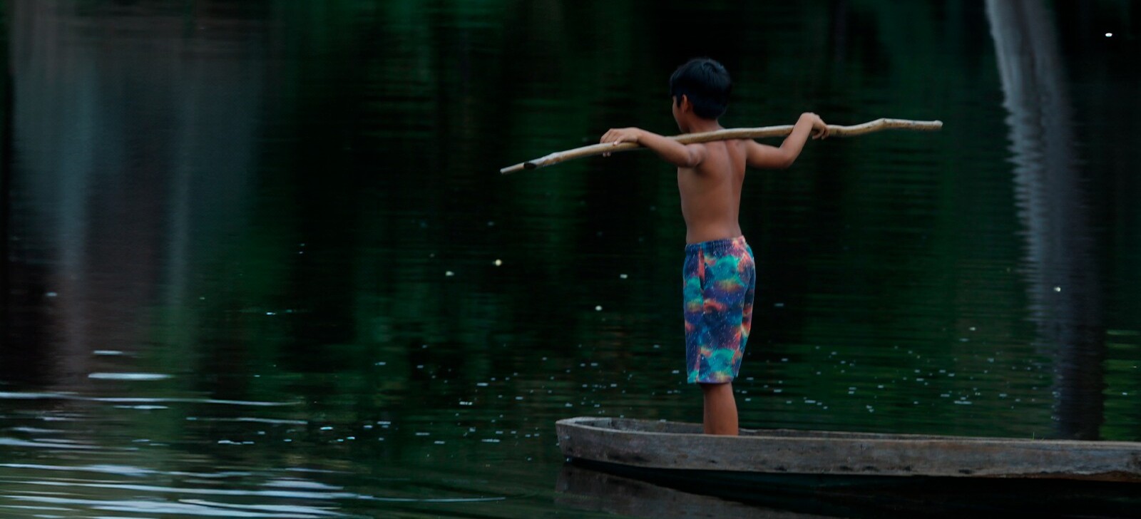 Crise climática expõe vulnerabilidade de crianças na Amazônia