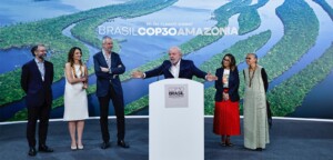 ‘COP do povo do mundo inteiro’, afirma Lula ao se despedir de conferência em Belém