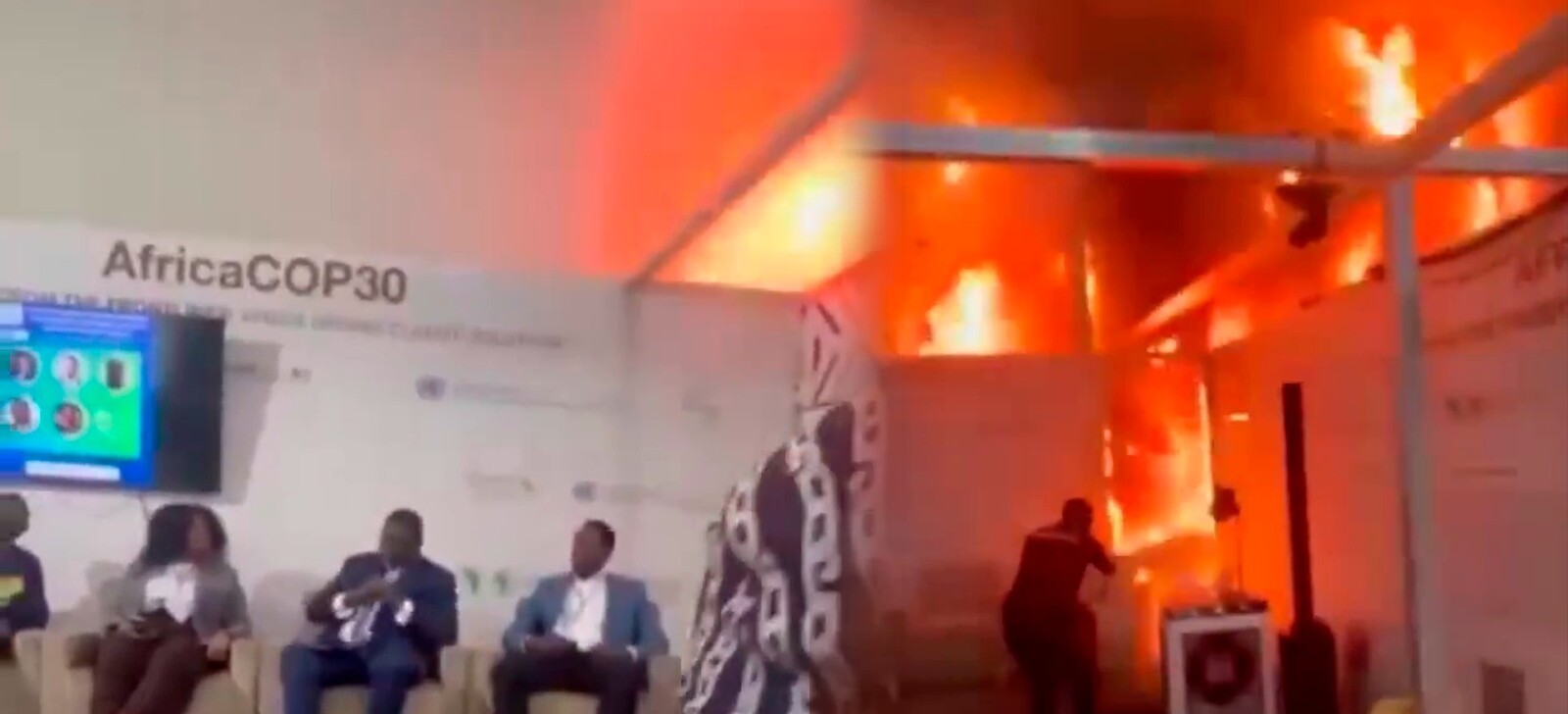 Veja momento em que fogo inicia na Zona Azul da COP30